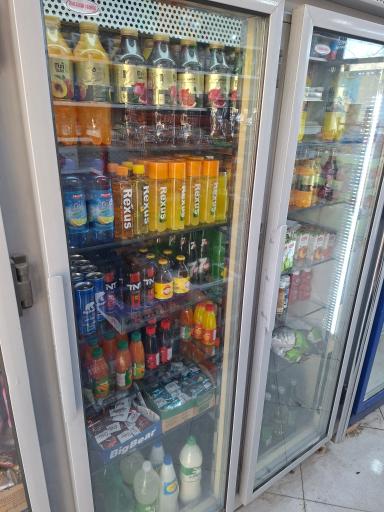 عکس سوپر مارکت منچستر 