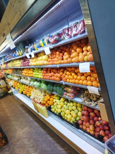 میوه فروشی سیاره زمین