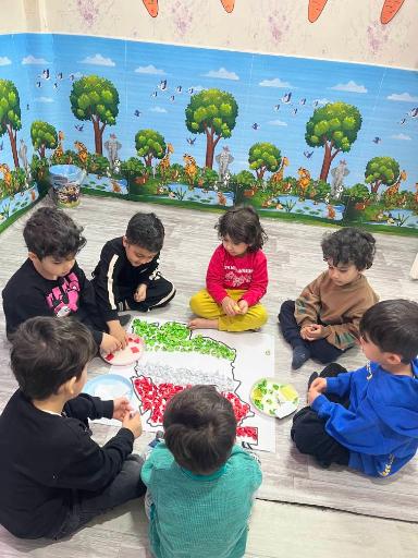 عکس مهد وپیش دبستانی رایمن
