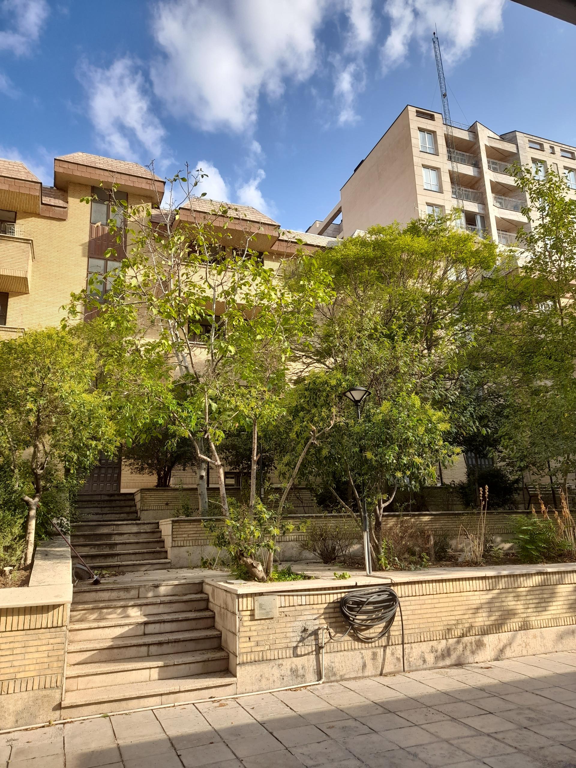 عکس خوابگاه شهید گلعذاری دانشگاه علامه طباطبائی