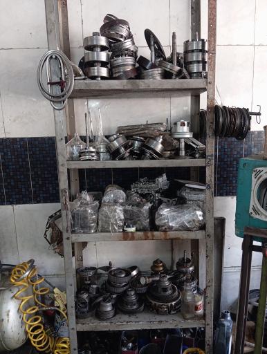 عکس نمایندگی تعمیرگیربکس اتوماتیک نیازمند