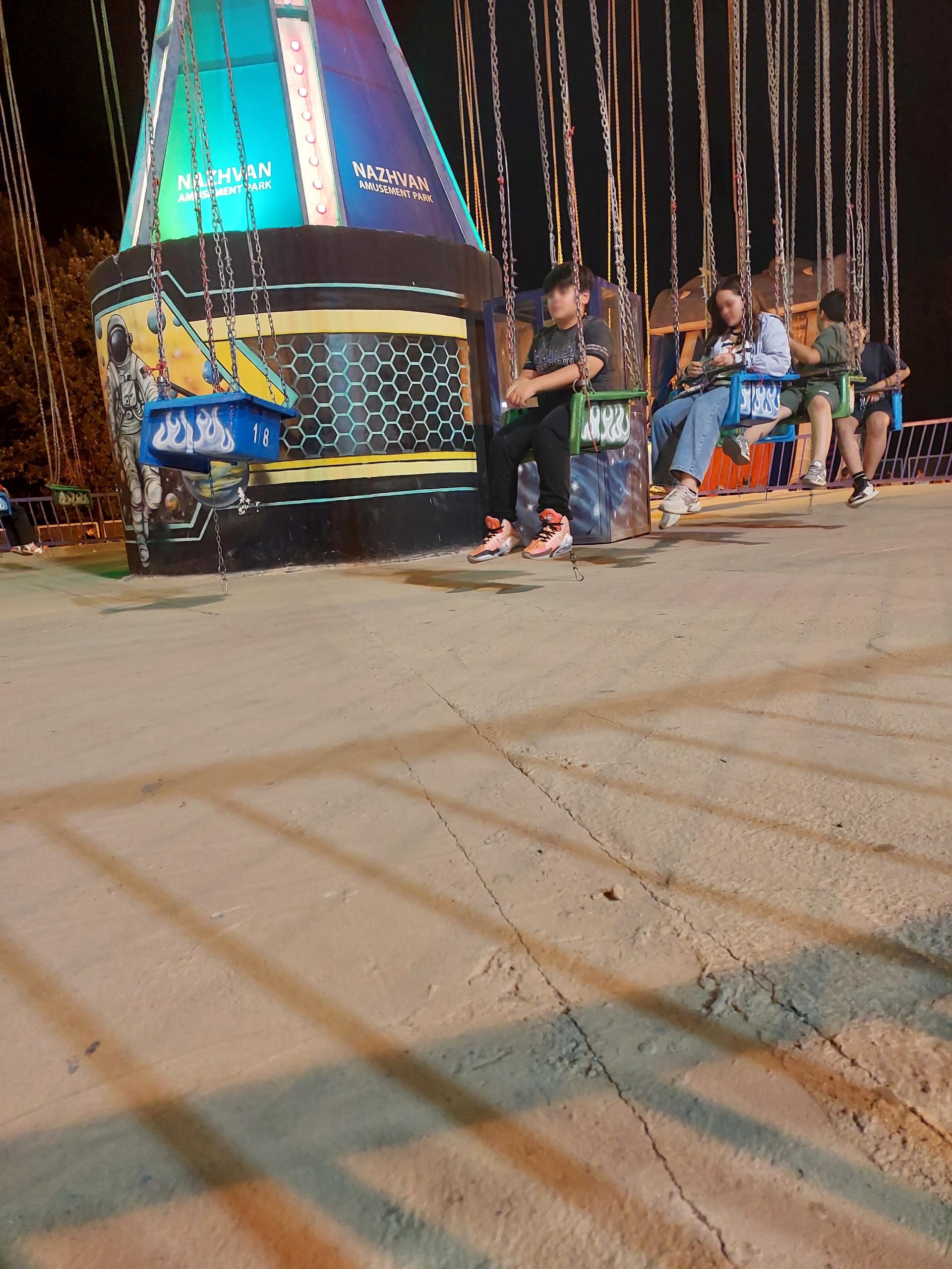 عکس شهربازی ناژوان