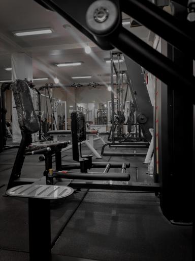 عکس باشگاه بدنسازی فرهنگیان