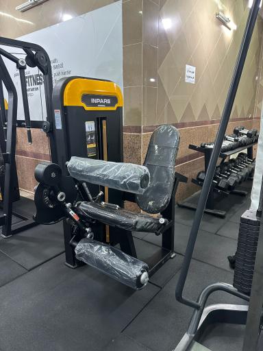 عکس باشگاه بدنسازی فرهنگیان