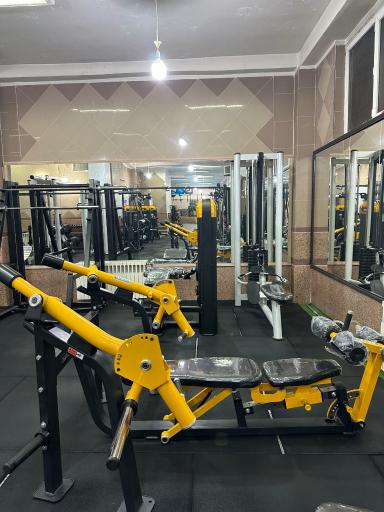 عکس باشگاه بدنسازی فرهنگیان