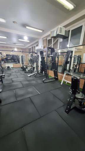 عکس باشگاه بدنسازی فرهنگیان