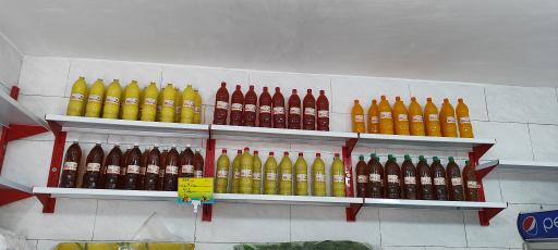 عکس سبزی خردکنی مانیا بانو