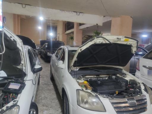 عکس تعمیرگاه ایران چین