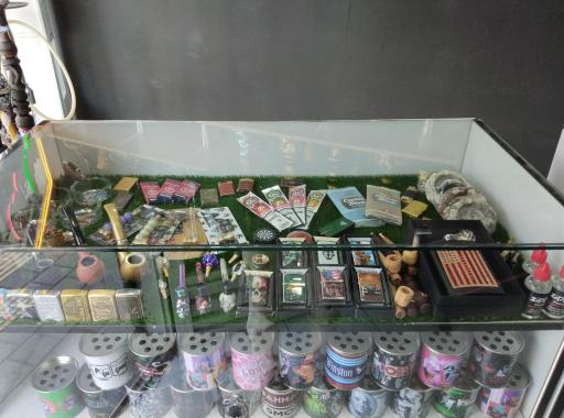 عکس دخانیات پلاس 