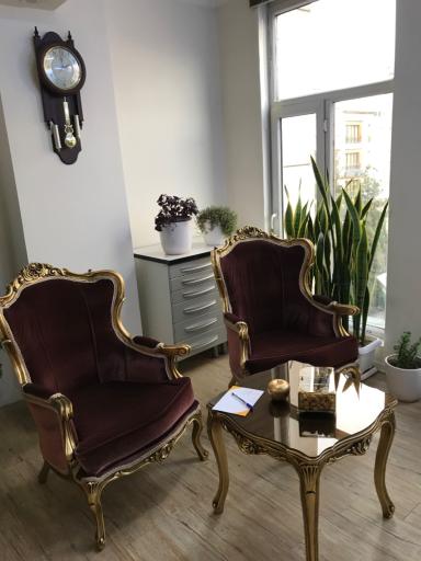 عکس مطب دندانپزشکی و زیبایی دکتر هانیه پژمان