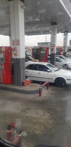 عکس پمپ بنزین اختصاصی ۲۷۹ شقایق غرب