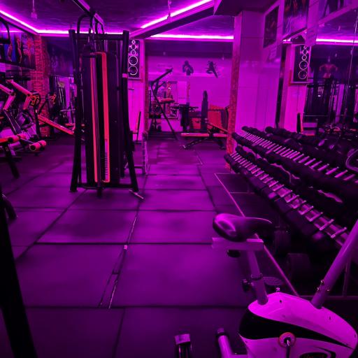 باشگاه بدنسازی فیت