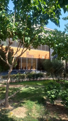 عکس سینما و مرکز همایش بهاران