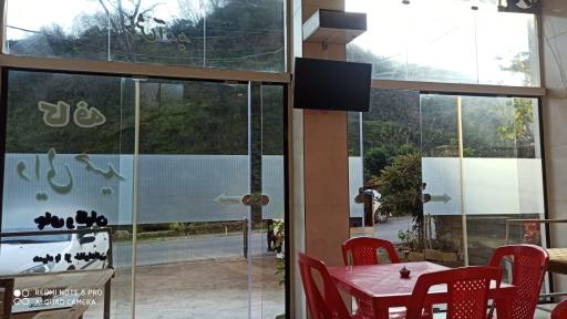 عکس کافه دایی حمید