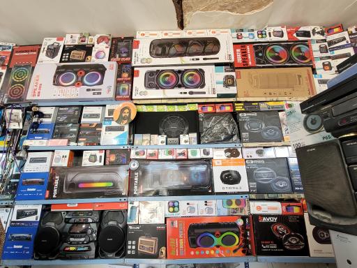 عکس فروشگاه ضبط و پخش