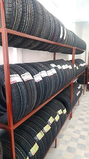 عکس فروشگاه لاستیک شهر تایر