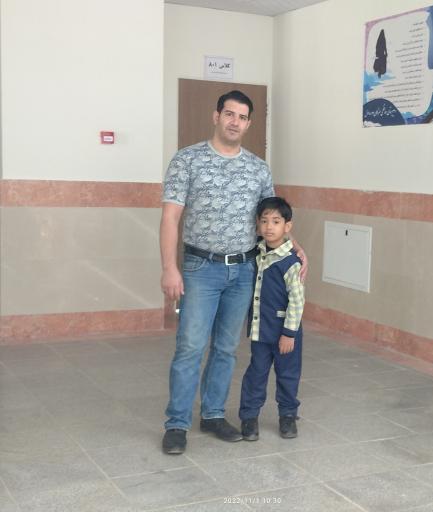 دبستان مهرگان 