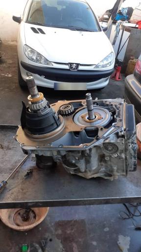 عکس تعمیرگاه جهان خودرو ( سوزوکی و خودرو چینی )