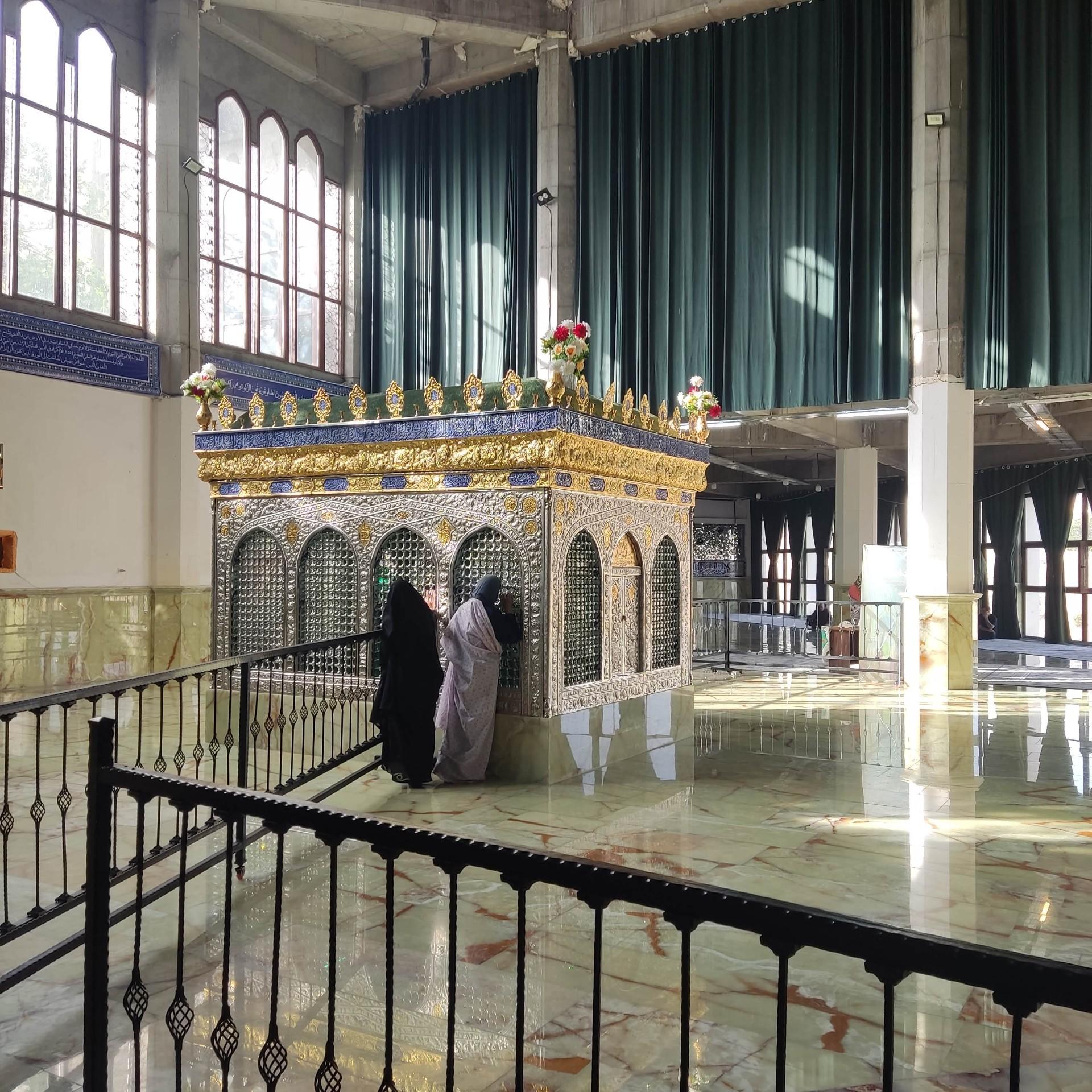 عکس امامزاده عینعلی و زینعلی