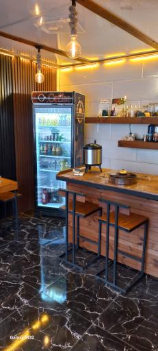 عکس کافه هشتگ