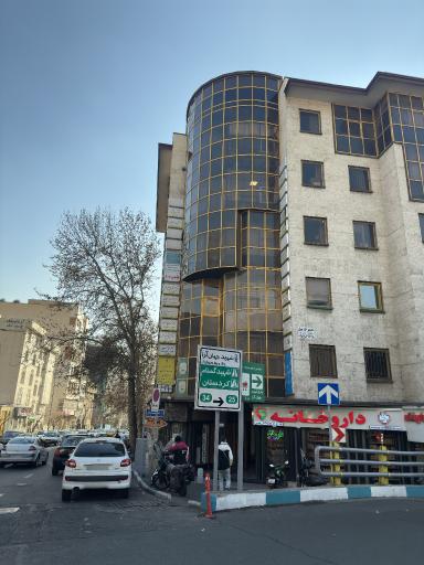 عکس بیمه ایران نمایندگی ۶۸۷۹