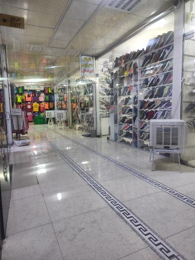 عکس بازار تاناکورا سنندج