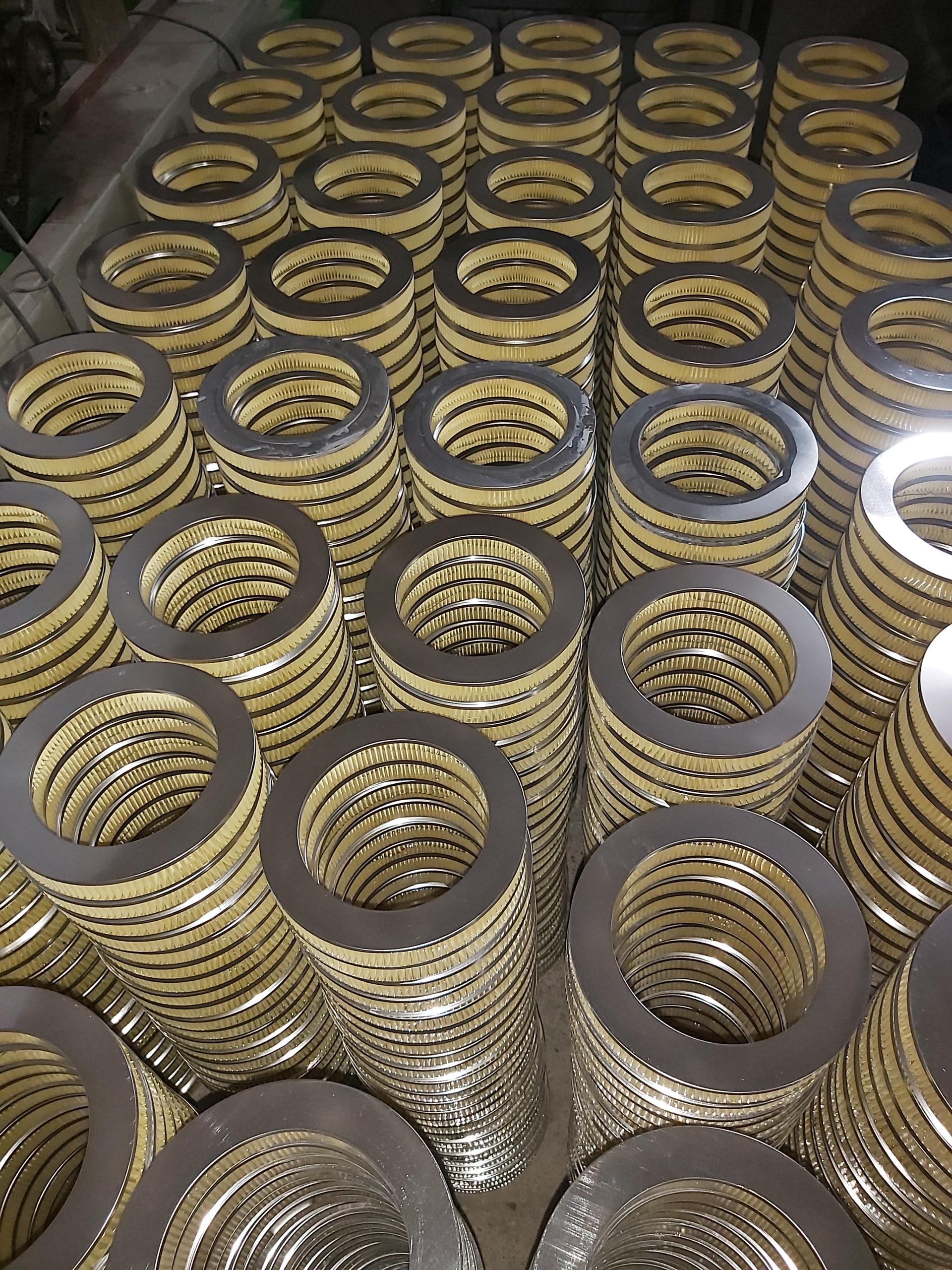 عکس تولید و پخش فیلتر هوا و روغن مختارزاده