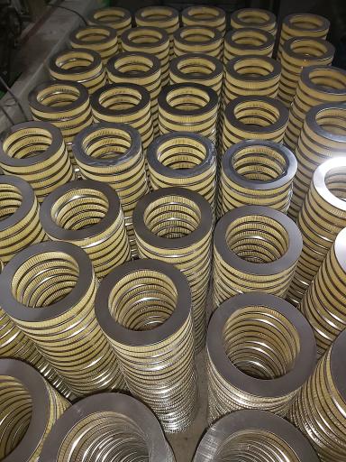 عکس تولید و پخش فیلتر هوا و روغن مختارزاده