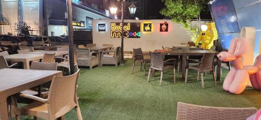 عکس فست فود هتل می hotel me