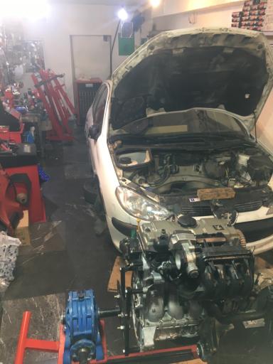 عکس خدمات خودروی کمپانی