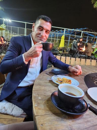 عکس باغ رستوران نوتریکا