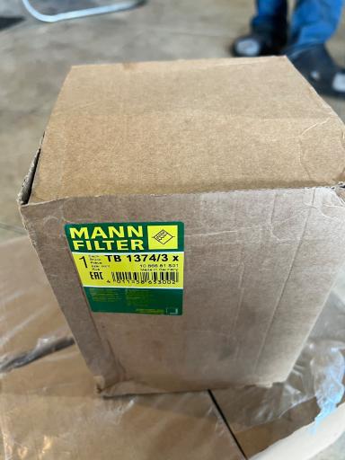 عکس مجتمع تعویض روغنی آذرخش 