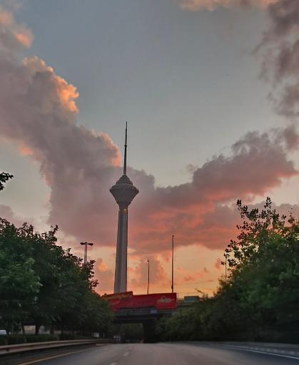 عکس برج میلاد