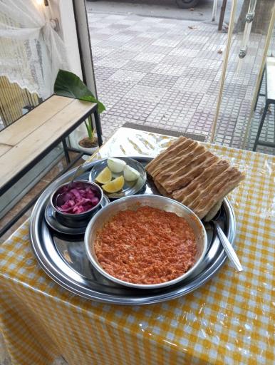 عکس صبحانه و عصرانه خوری خورشید