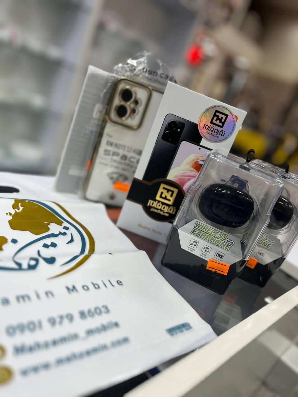 عکس موبایل ماه زمین 