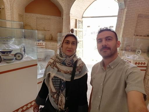 عکس موزه سفال میبد