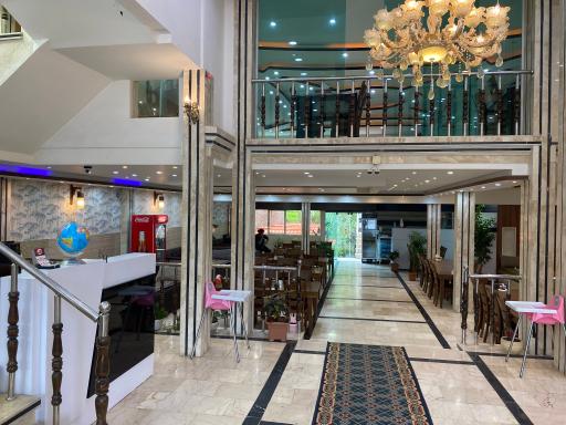 عکس رستوران داریوش