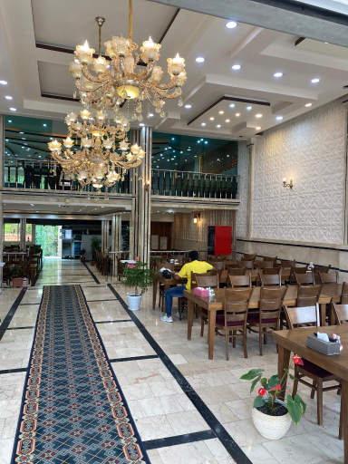 عکس رستوران داریوش