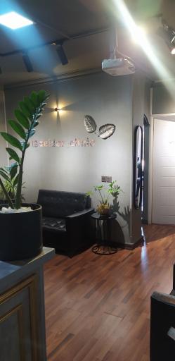 عکس کلینیک پوست و مو دلدار