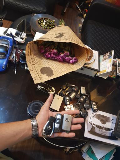 عکس موسسه اجاره خودرو کارنت ۱۷