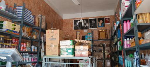 عکس خواربار فروشی عباسی طالقان