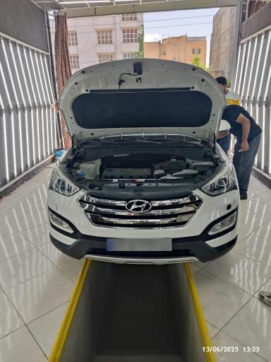 عکس کارشناسی و تشخیص رنگ مهندس دهقان