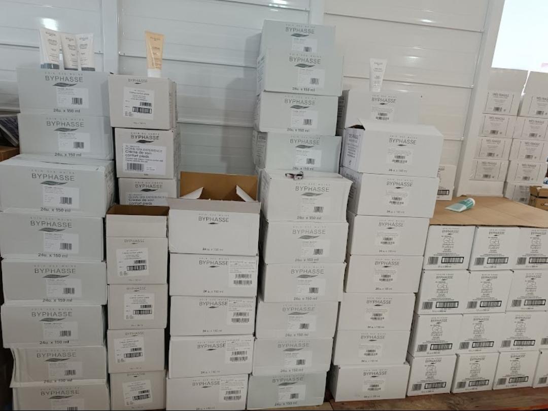 عکس عمده فروشی  بارزان