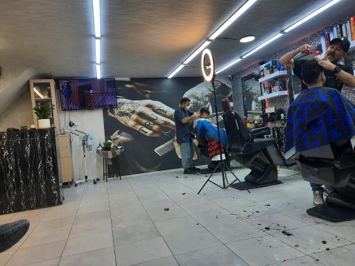 عکس پیرایش سبحان