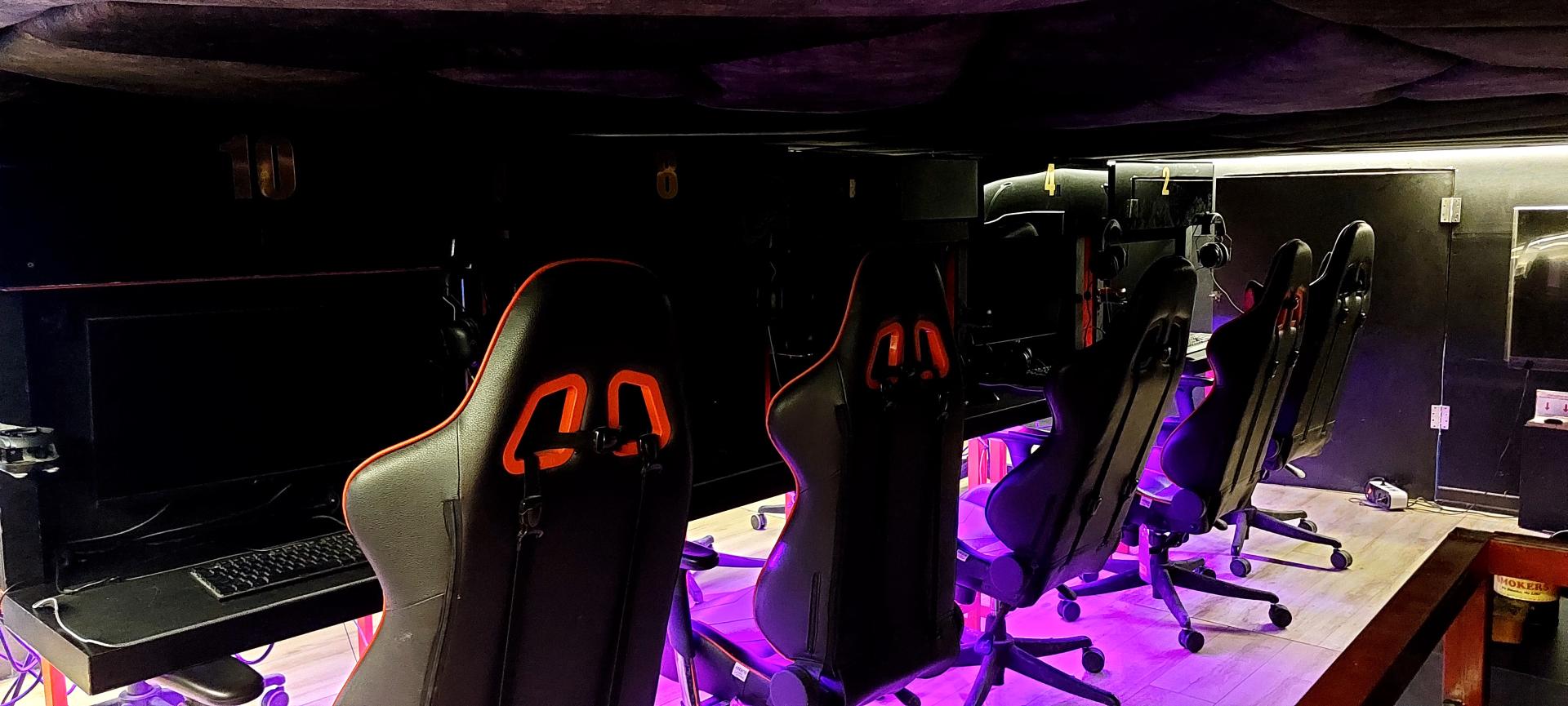 عکس گیم سنتر قرن 21