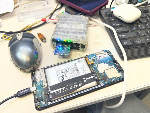 عکس موبایل شکارچی