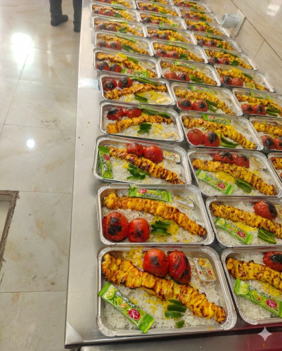 عکس رستوران شهر قصه 