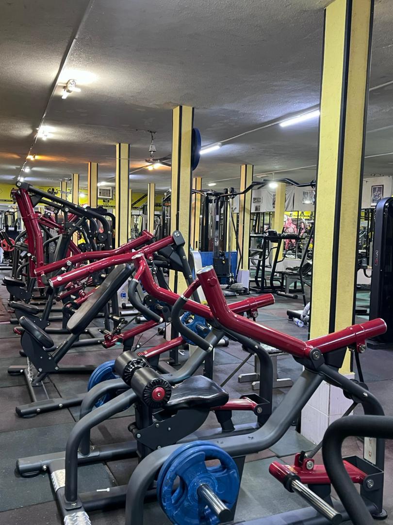 عکس باشگاه بدنسازی کاوه