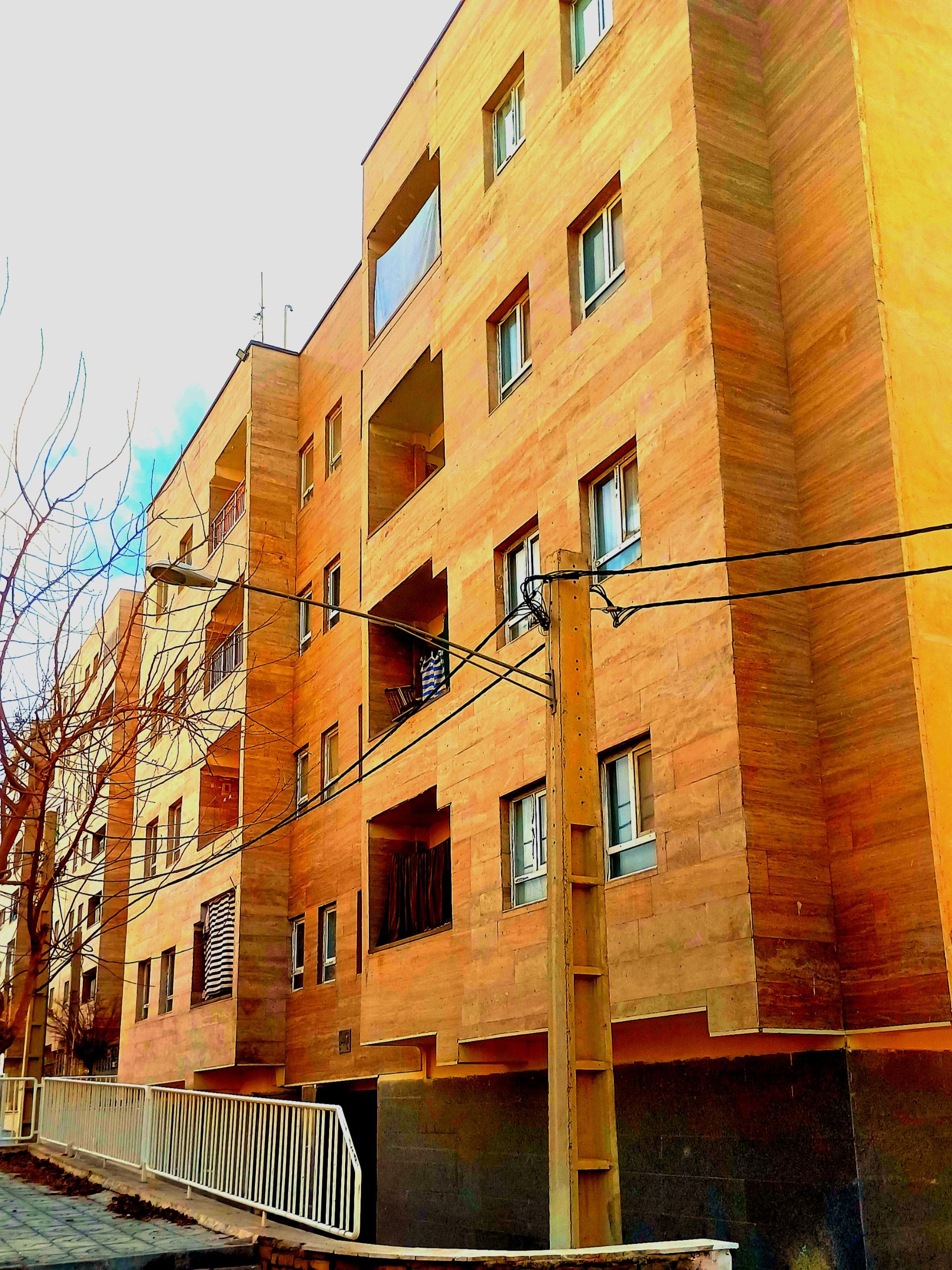 عکس ساختمان گل نرگس