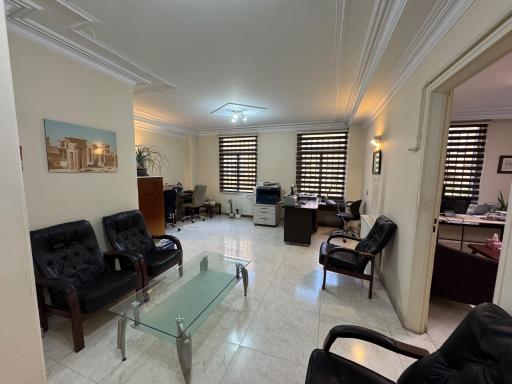 عکس دارالترجمه رسمی دکتر مهدوی